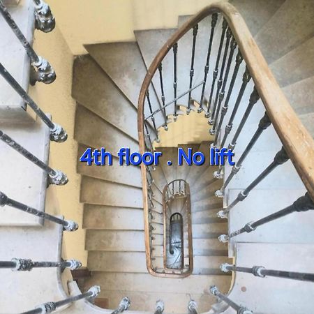 Artists Apartment Montpellier-Place De La Comedie Экстерьер фото