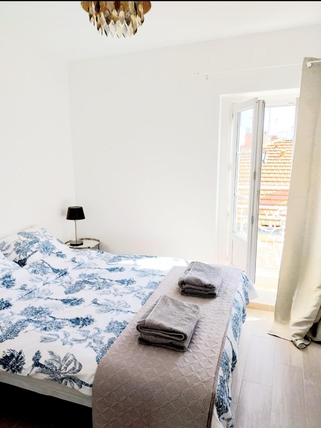 Artists Apartment Montpellier-Place De La Comedie Экстерьер фото