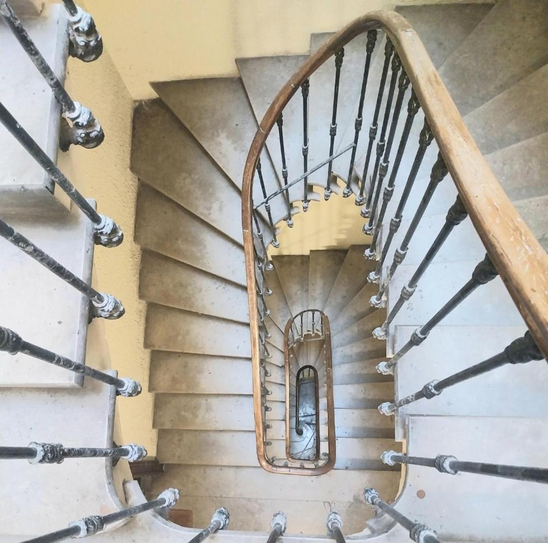 Artists Apartment Montpellier-Place De La Comedie Экстерьер фото
