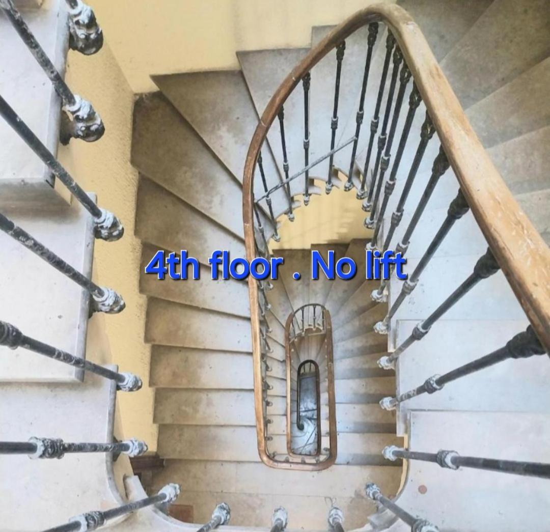 Artists Apartment Montpellier-Place De La Comedie Экстерьер фото